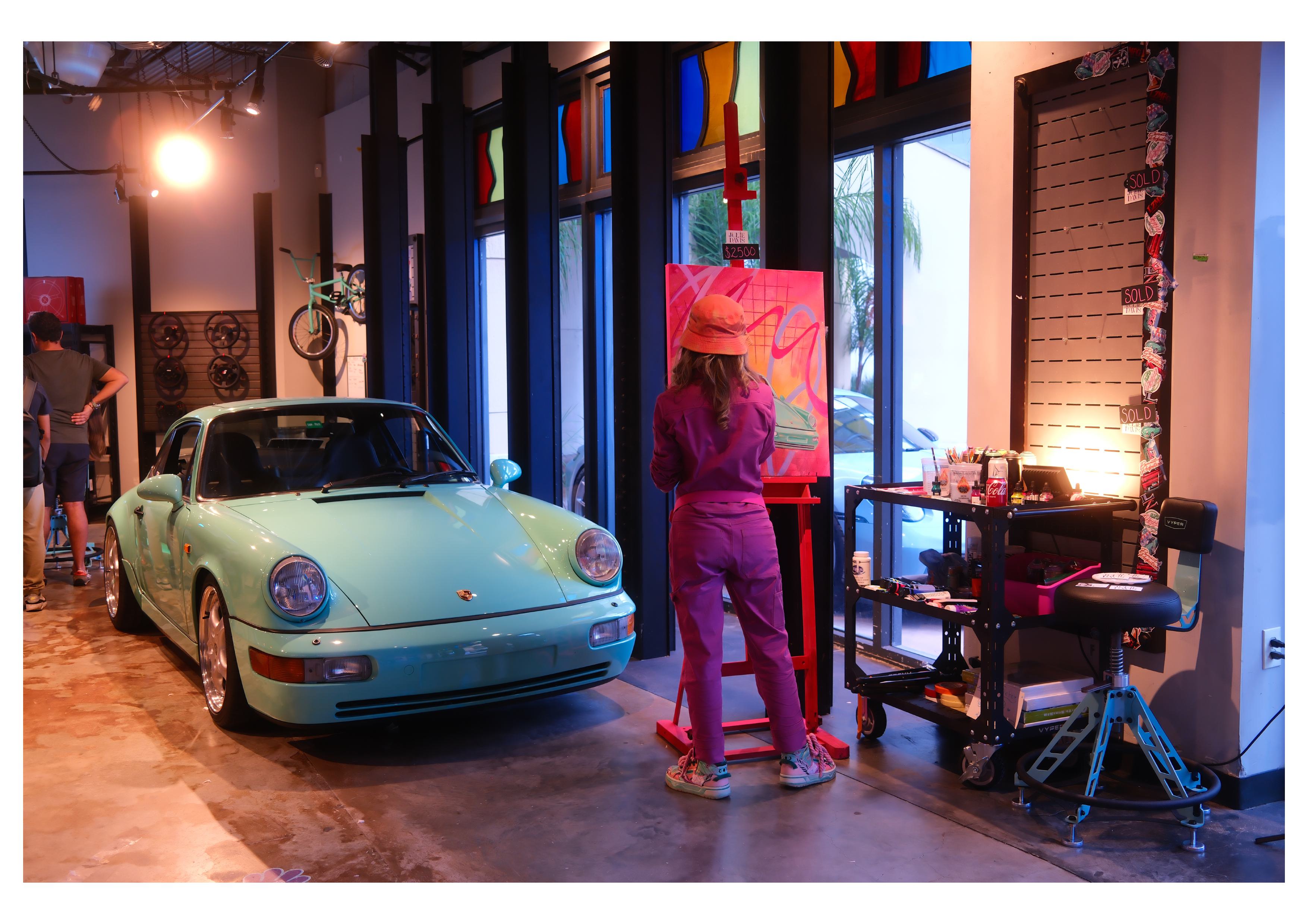 Julie Davis Live Painting LZMFG Porsche 911 at the Miami DRT 2025
